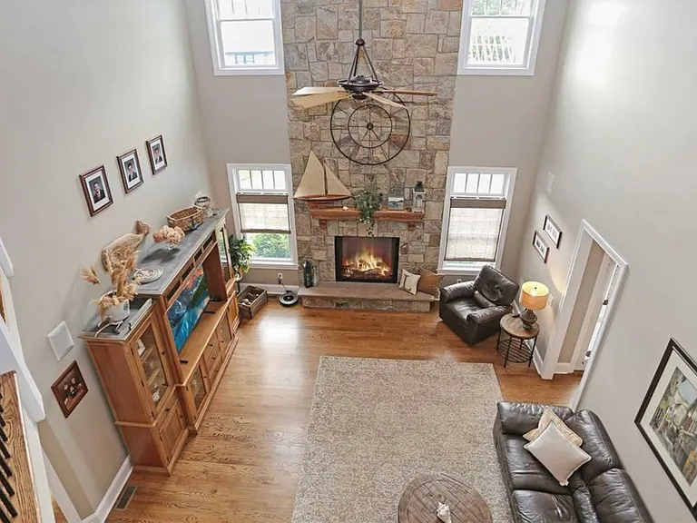 43 Shore Rd — Photo 17