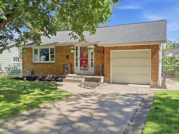 2nd image of 106 Garland Dr