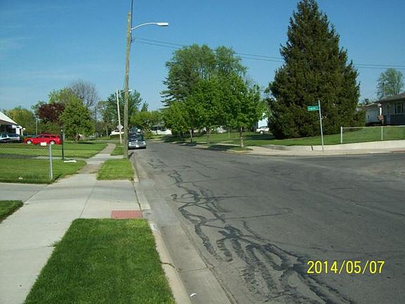 3rd image of 4188 Atlanta Dr