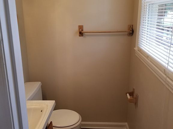 2nd image of 260 Bondale Dr