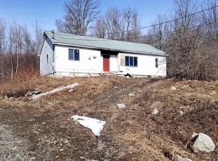 527 Canaan Road, Hartland, ME 04943