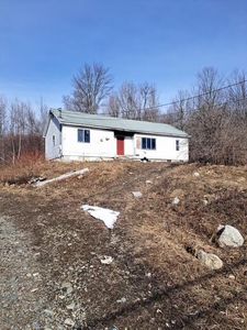 527 Canaan Road, Hartland, ME, 04943