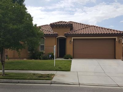 10011 Riata Ln, Bakersfield, CA, 93306