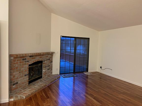 Lounge room