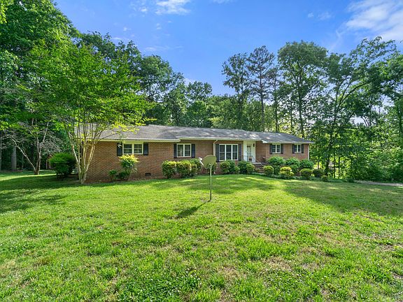 3rd image of 114 County Road 575