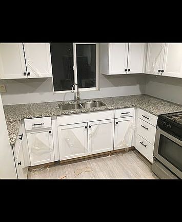 5th image of 7122 W 132nd Ln