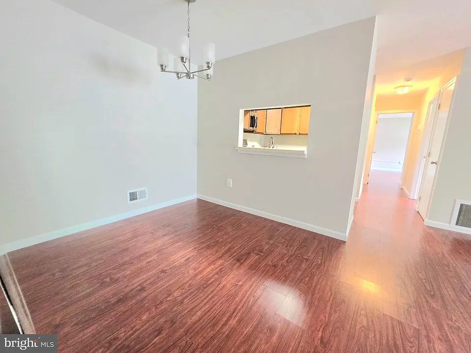 24 Coral Tree Ct