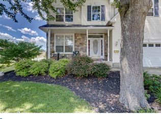433 Sycamore Ave, Folsom, PA 19033