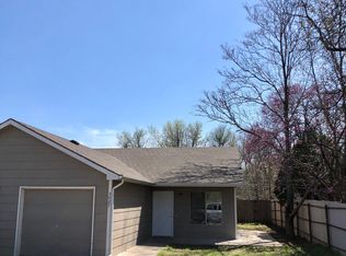 3427 W Saint Louis St, Wichita, KS 67203