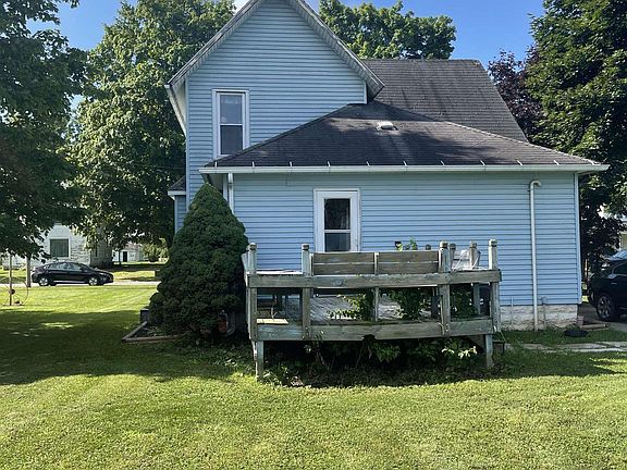 5th image of 9430 W Parker St
