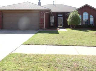 3909 Taylor Ln, Yukon, OK 73099