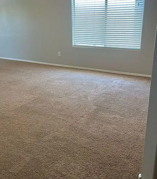 36556 W Velazquez Dr — Photo 8