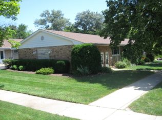 5021 Florence Ave, Downers Grove, IL 60515