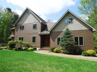242 Old Sackett Rd, Rock Hill, NY 12775