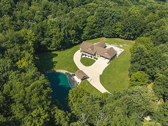 5th image of 167 Tailwater Rd