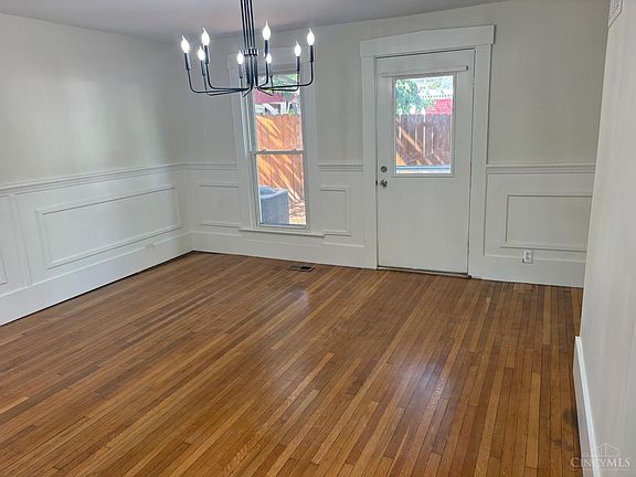 4th image of 214 Columbus Ave