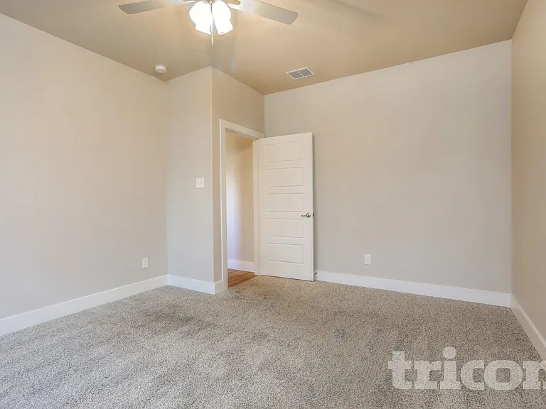 10312 Fort Ewell Trl — Photo 8