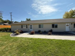 278 2nd Ave W #B, Wendell, ID 83355