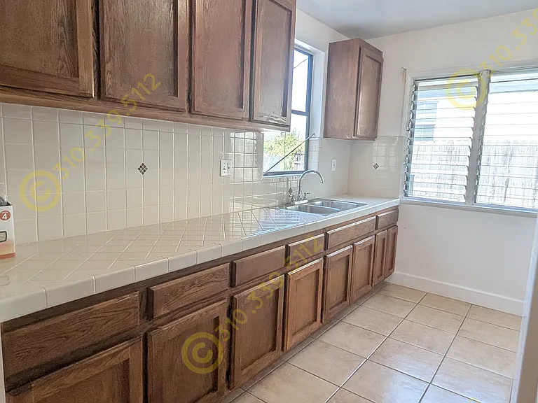 5611 Hub St — Photo 16