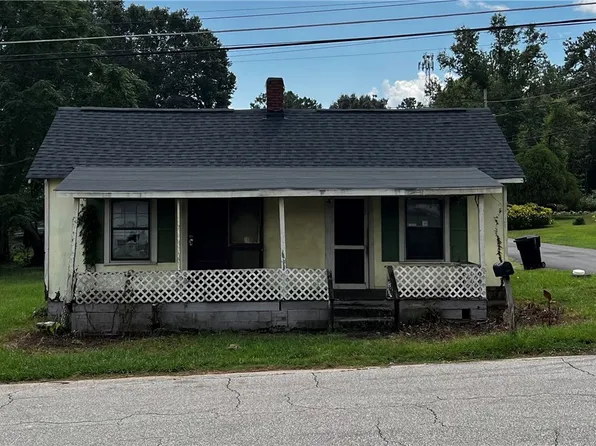 1213 Monroe Ave, Opelika, AL 36801