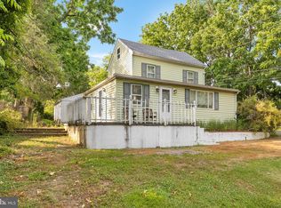 1025 Doe Run Rd, Newark, DE 19711