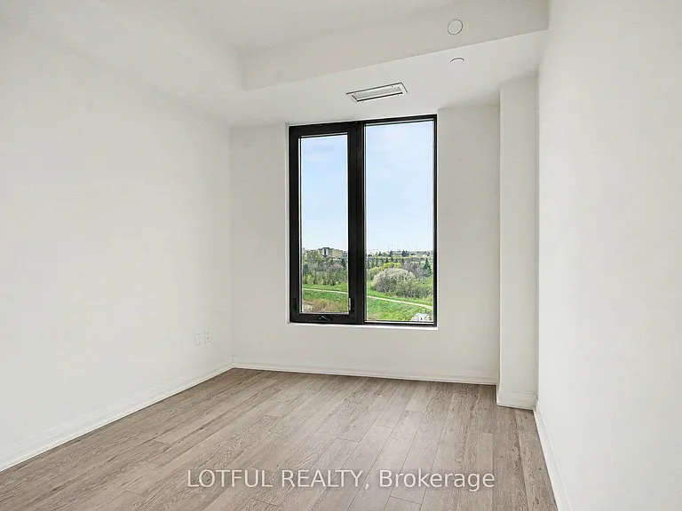 1415 Dundas St E #510 — Photo 10