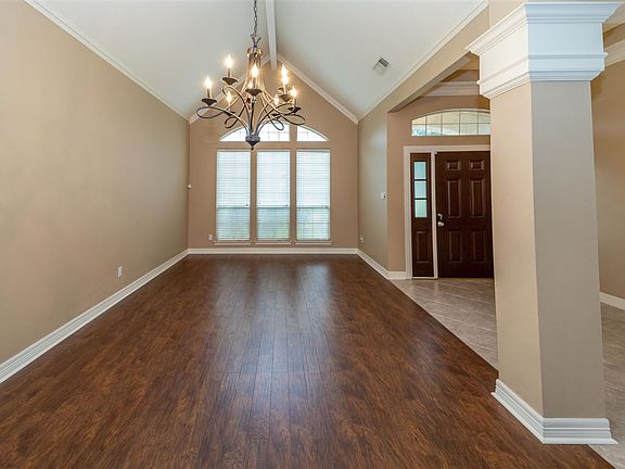 3rd image of 2130 Woodsfield