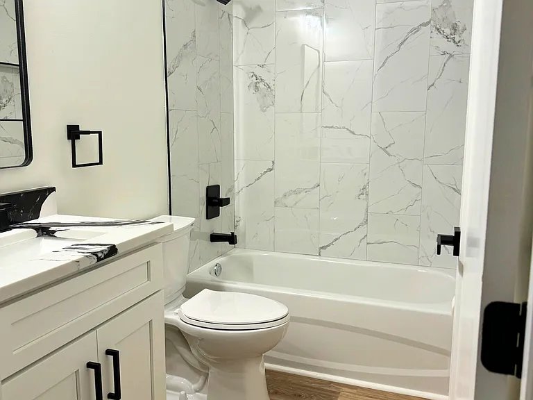 812 SW 5th Ter #2 — Photo 31
