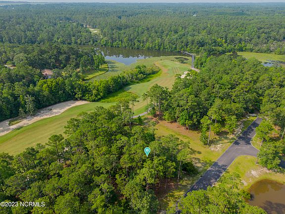 5th image of 3535 Fairway Crest Drive SW