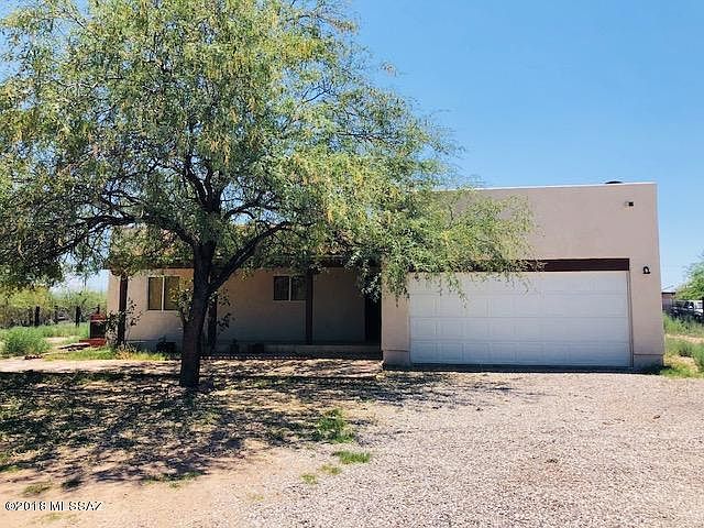 1st image of 10465 S Nogales Hy
