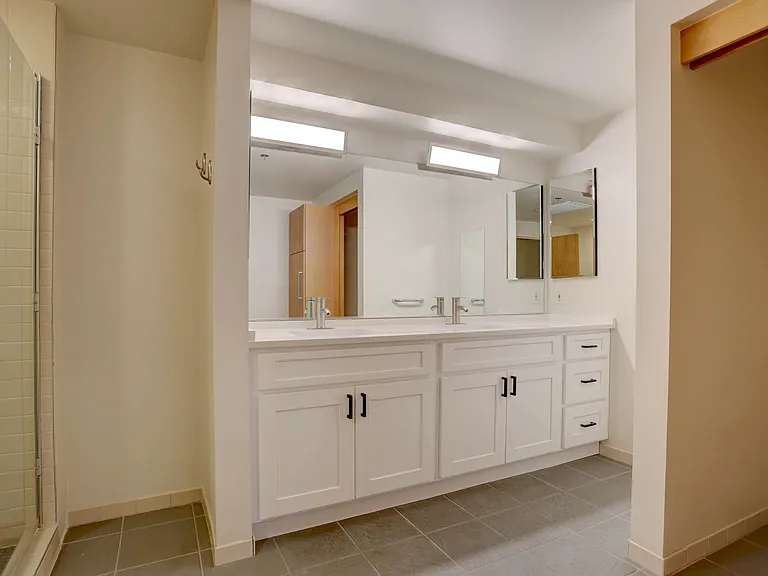 1401 Wewatta St #903 — Photo 10