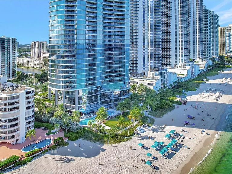 15701 Collins Ave #3804 — Photo 37