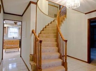 2832 Fox Mill Rd, Herndon, VA 20171