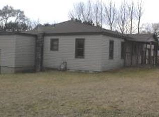 5898 S U Rd W, North Judson, IN 46366