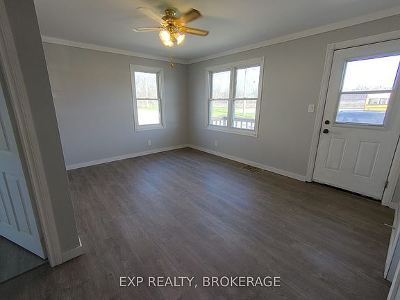 4th image of 14 Louis St