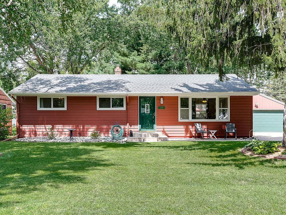 1st image of 2319 Circle Dr