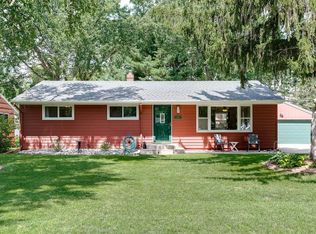 2319 Circle Dr, White Bear Lake, MN 55110