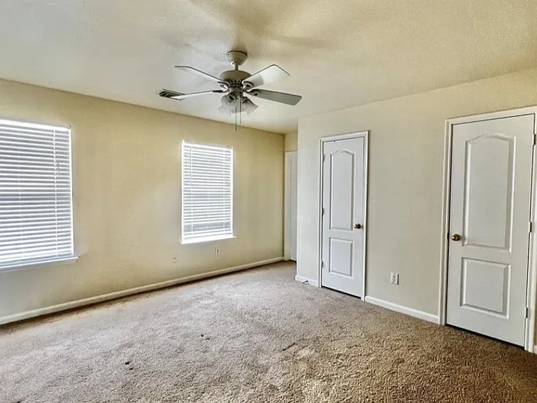 16711 Bending Creek Ln — Photo 12