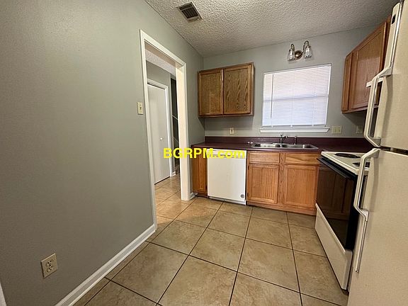 4th image of 514 Cherrie Ave