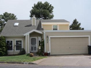 1821 Mountain View Pl, Los Alamos, NM 87544