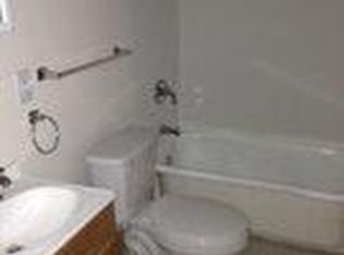 11 N Ten Broeck St, Schenectady, NY 12302