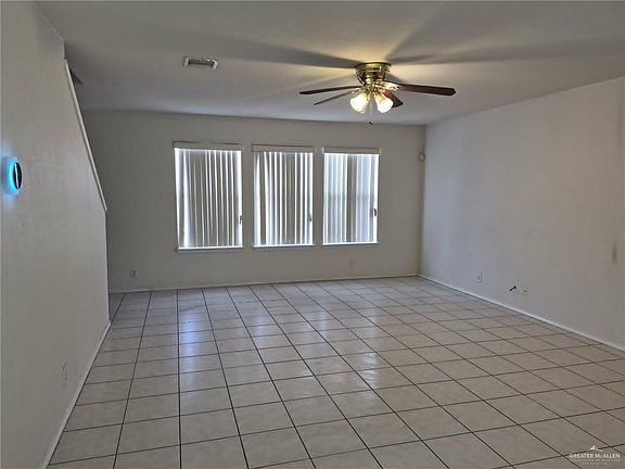3rd image of 6909 N 39th St