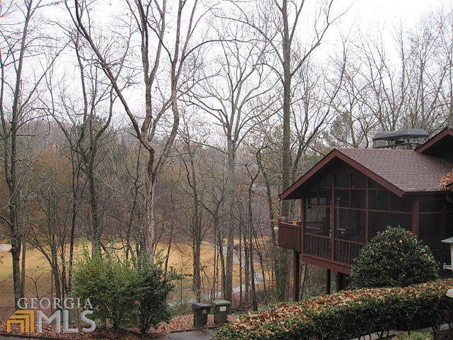 1st image of 390 Cherry Hill Dr SE