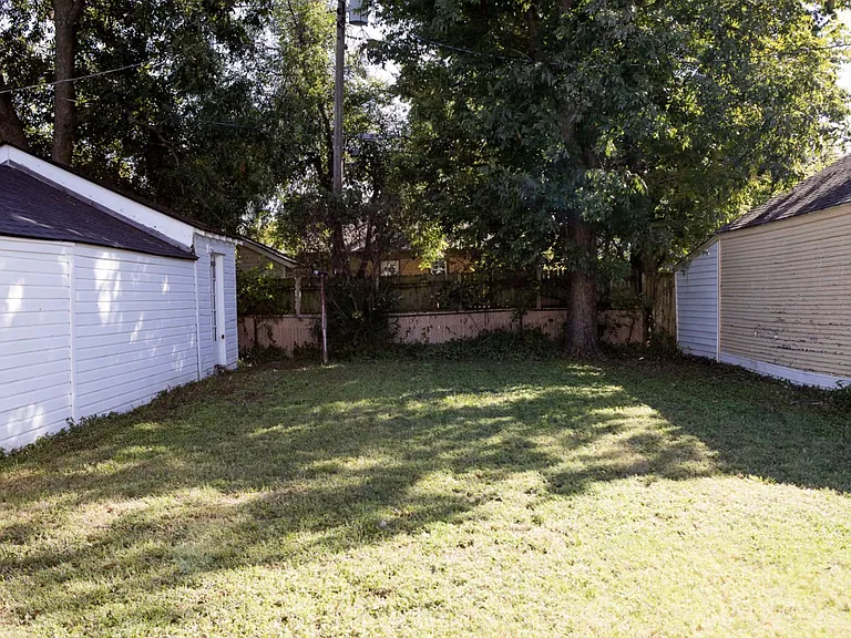 3148 NW 26th St — Photo 16