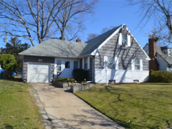 1071 Ardmore Road, Baldwin, NY 11510