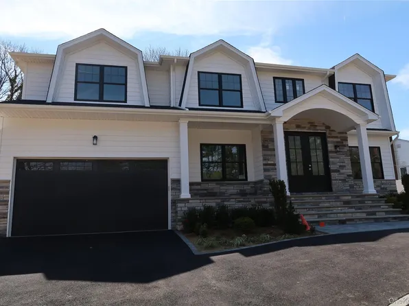 130 Syosset Woodbury Road, Syosset, NY 11791