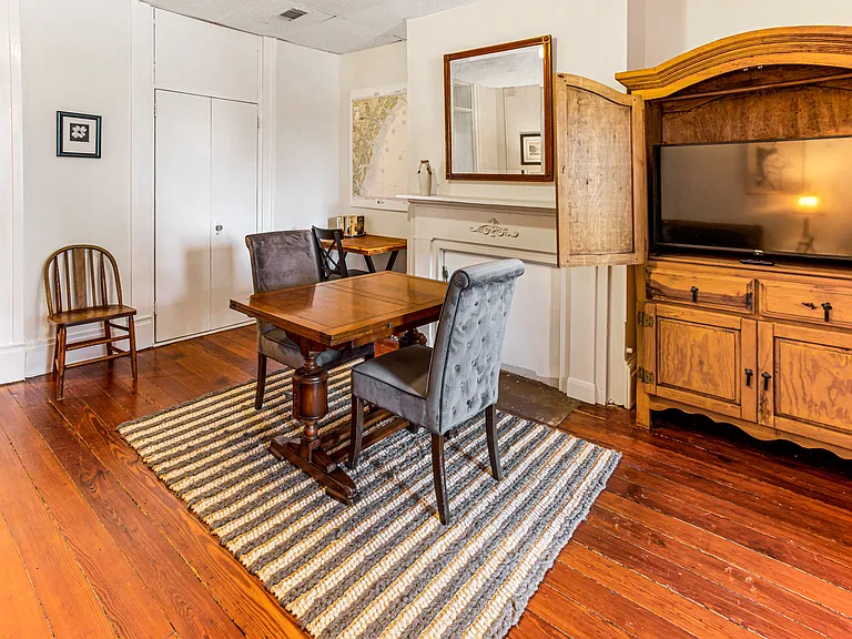 239 Abercorn St #2 — Photo 7