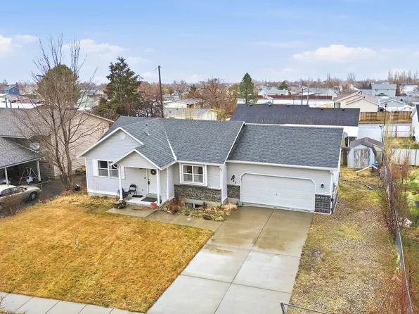 847 E Uintah Ave, Tooele, UT 84074