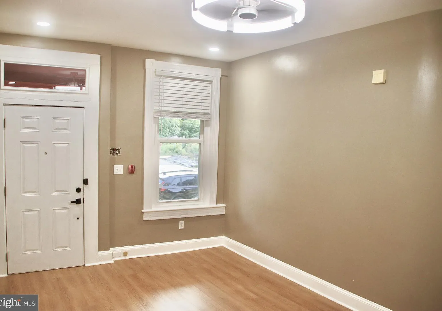 1 bed, 1.0 bath, 700 sqft, $1,695 — Photo 4