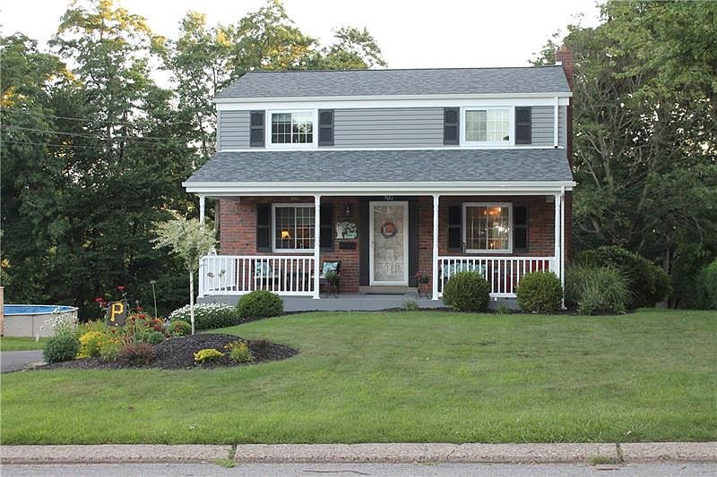 1st image of 702 Galway Dr